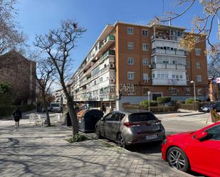 Vista exterior de Pis en venda en  Madrid Capital amb Calefacció, Terrassa i Balcó