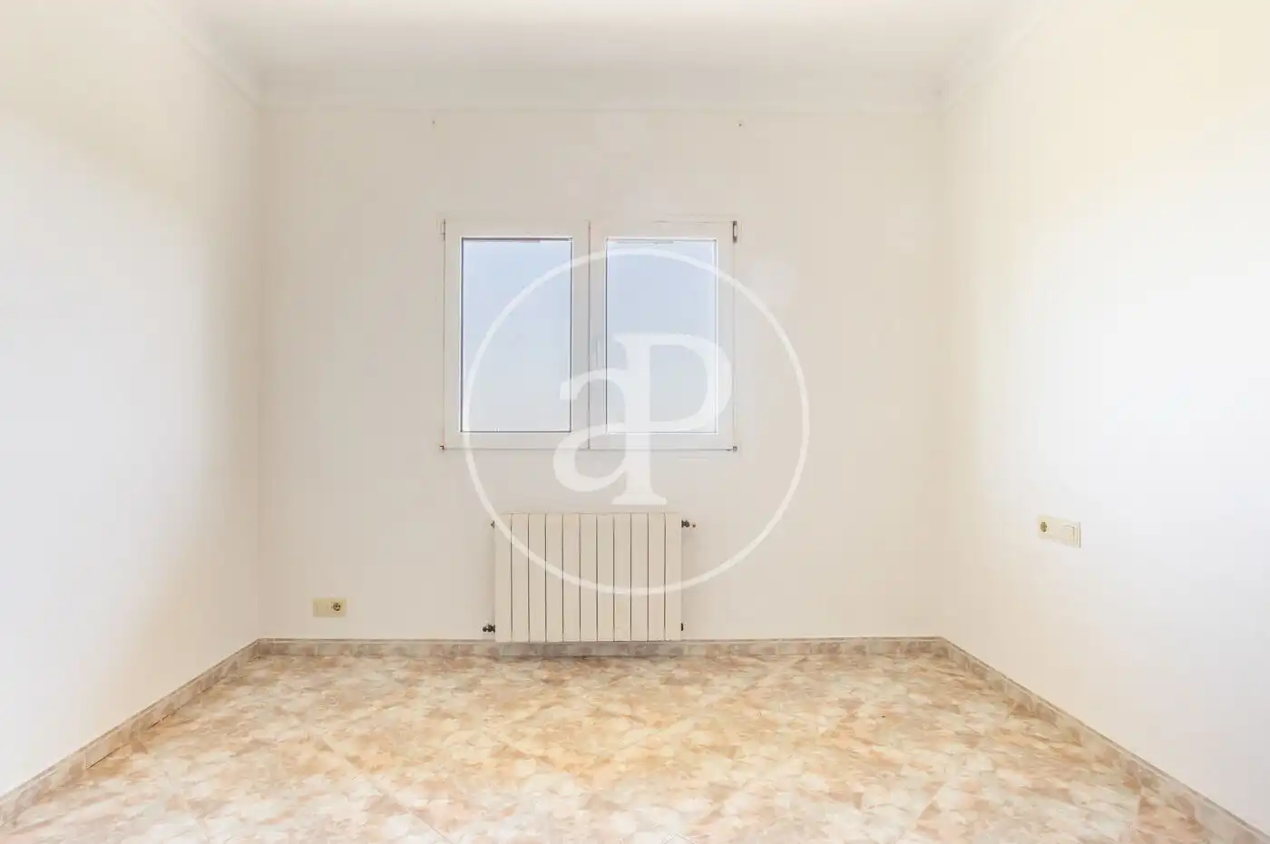 Schlafzimmer von Wohnung zum Verkauf in Valencia mit Klimaanlage, Heizung und Privatgarten