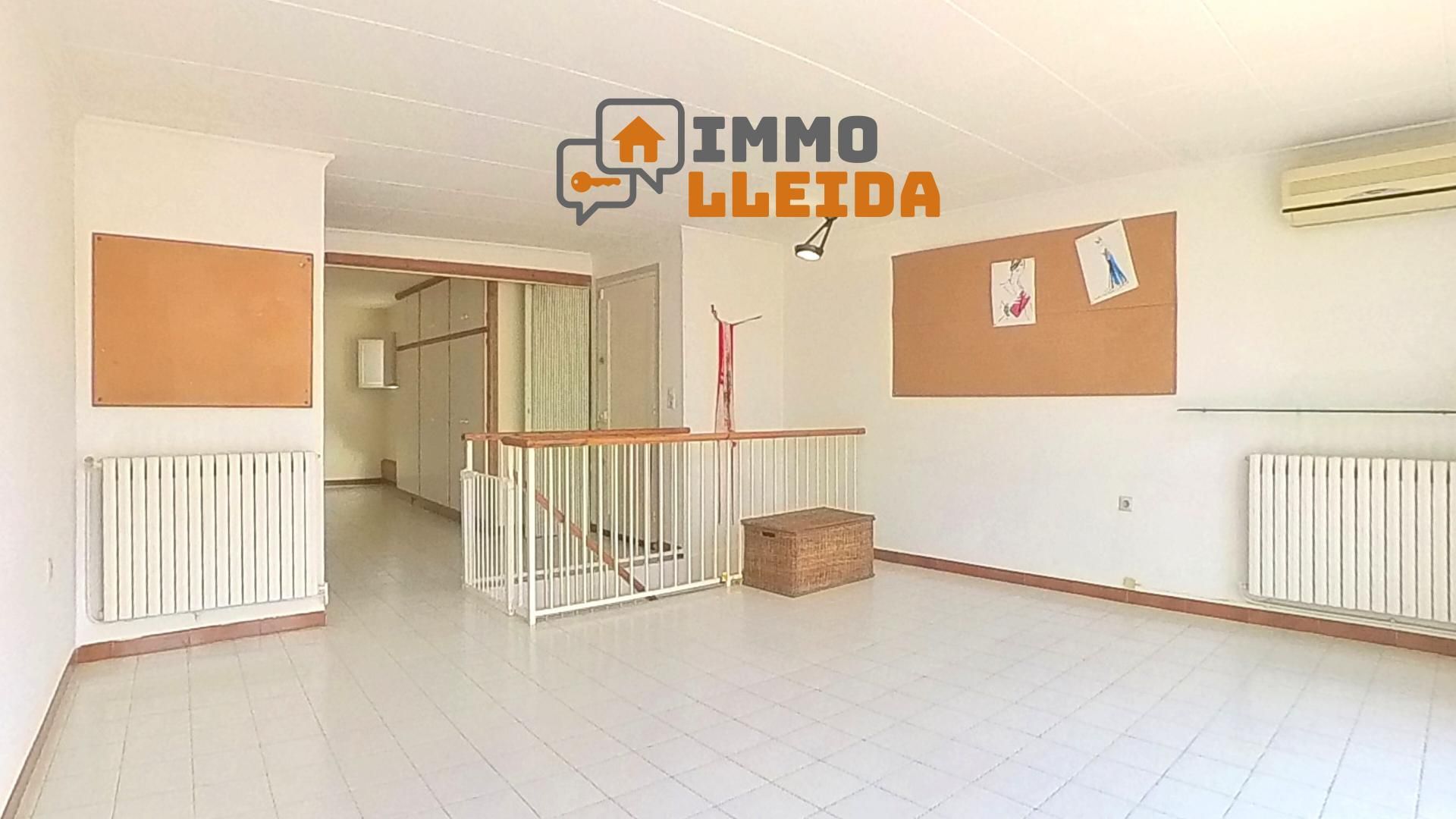 Duplex for sale in Balaguer  with Heating, Private garden and Terrace