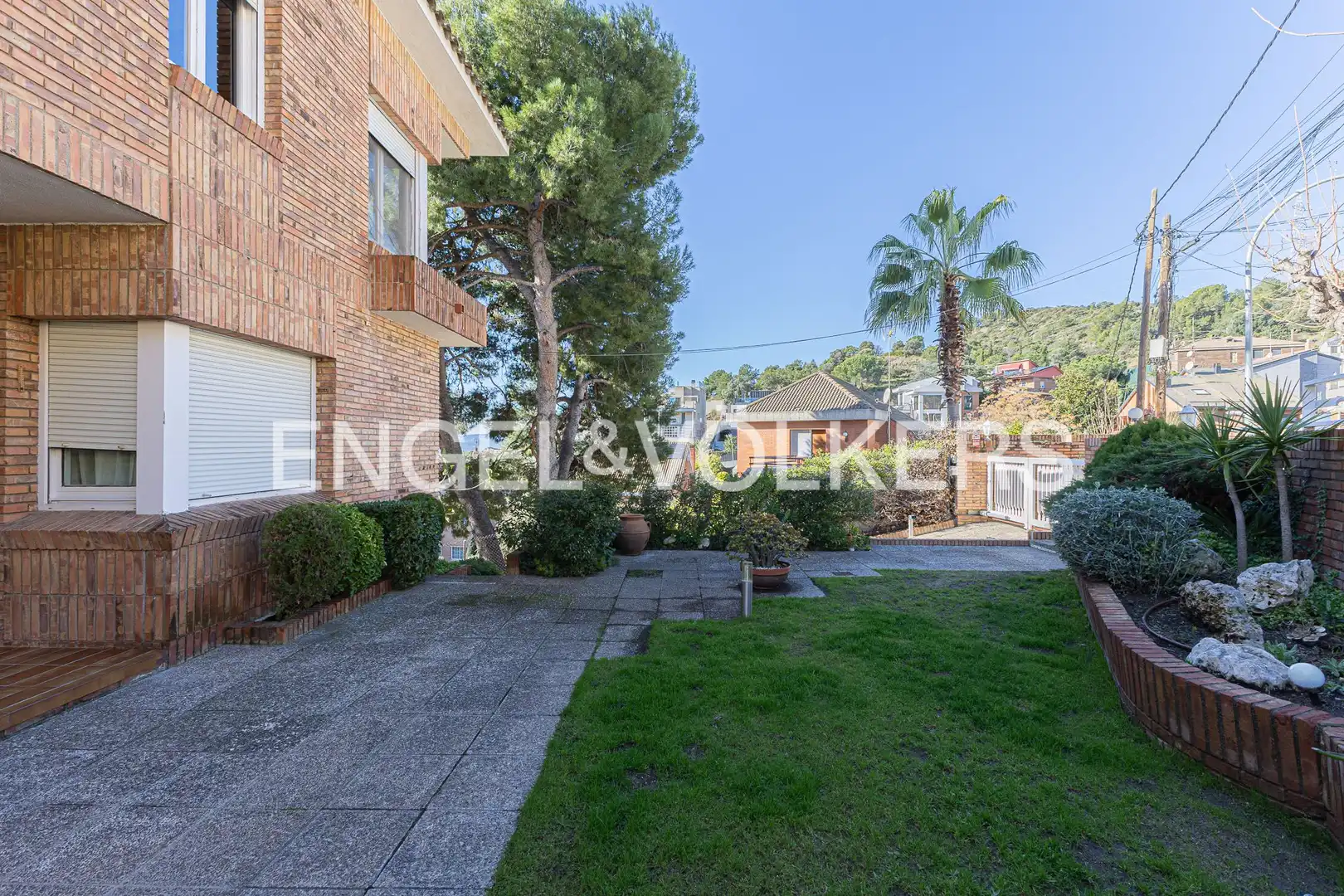 Vista exterior de Casa o chalet en venta en Sant Just Desvern con Aire acondicionado, Calefacción y Jardín privado