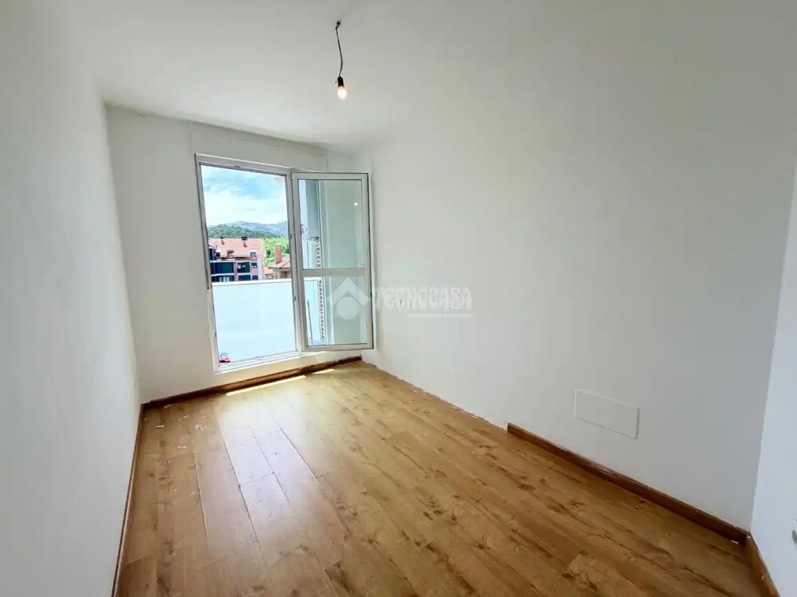 Habitación de Piso en venta en Arredondo con Calefacción y Piscina comunitaria