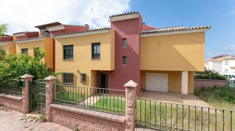 Foto 2 de Casa adosada en venda a C/ Grosella, El Limonar, Vélez-Málaga