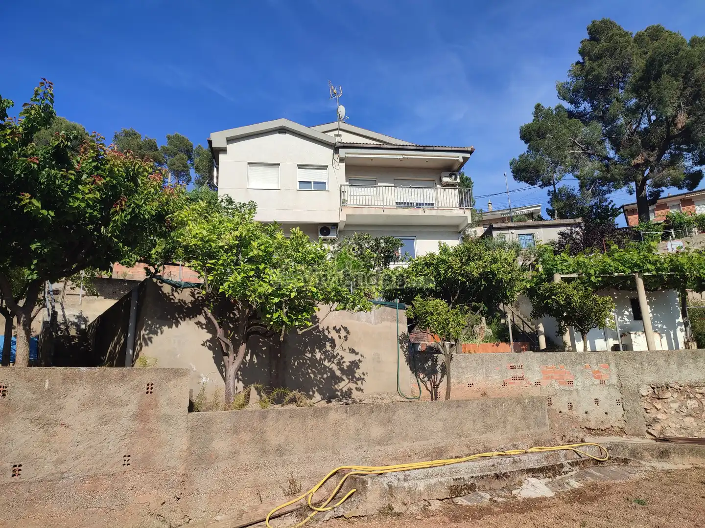 Vista exterior de Casa o chalet en venta en Vallirana con Aire acondicionado, Calefacción y Jardín privado