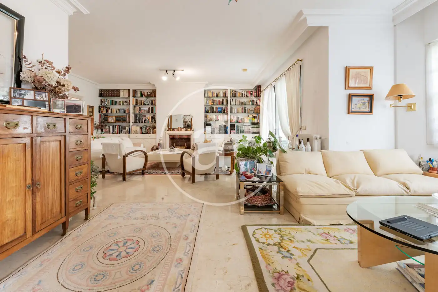 Living room of Detached homes for sale in Madrid  with Air Conditioner, Heating and Private garden