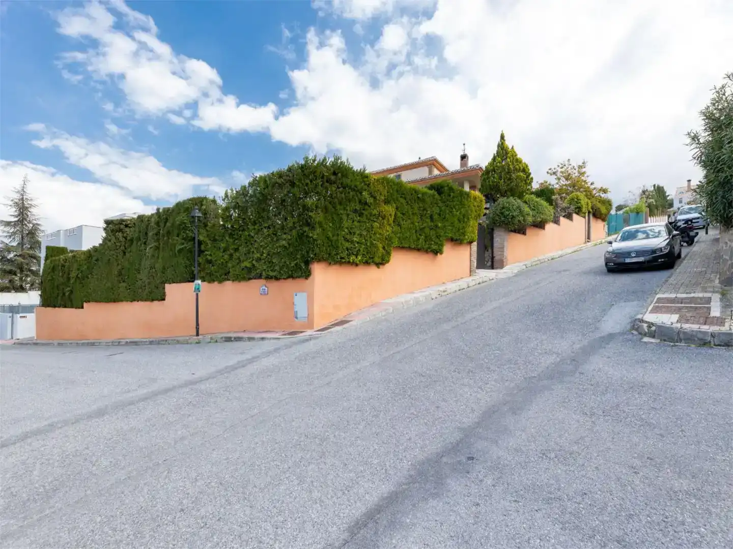 Vista exterior de Pis en venda en Monachil amb Aire condicionat, Jardí privat i Traster