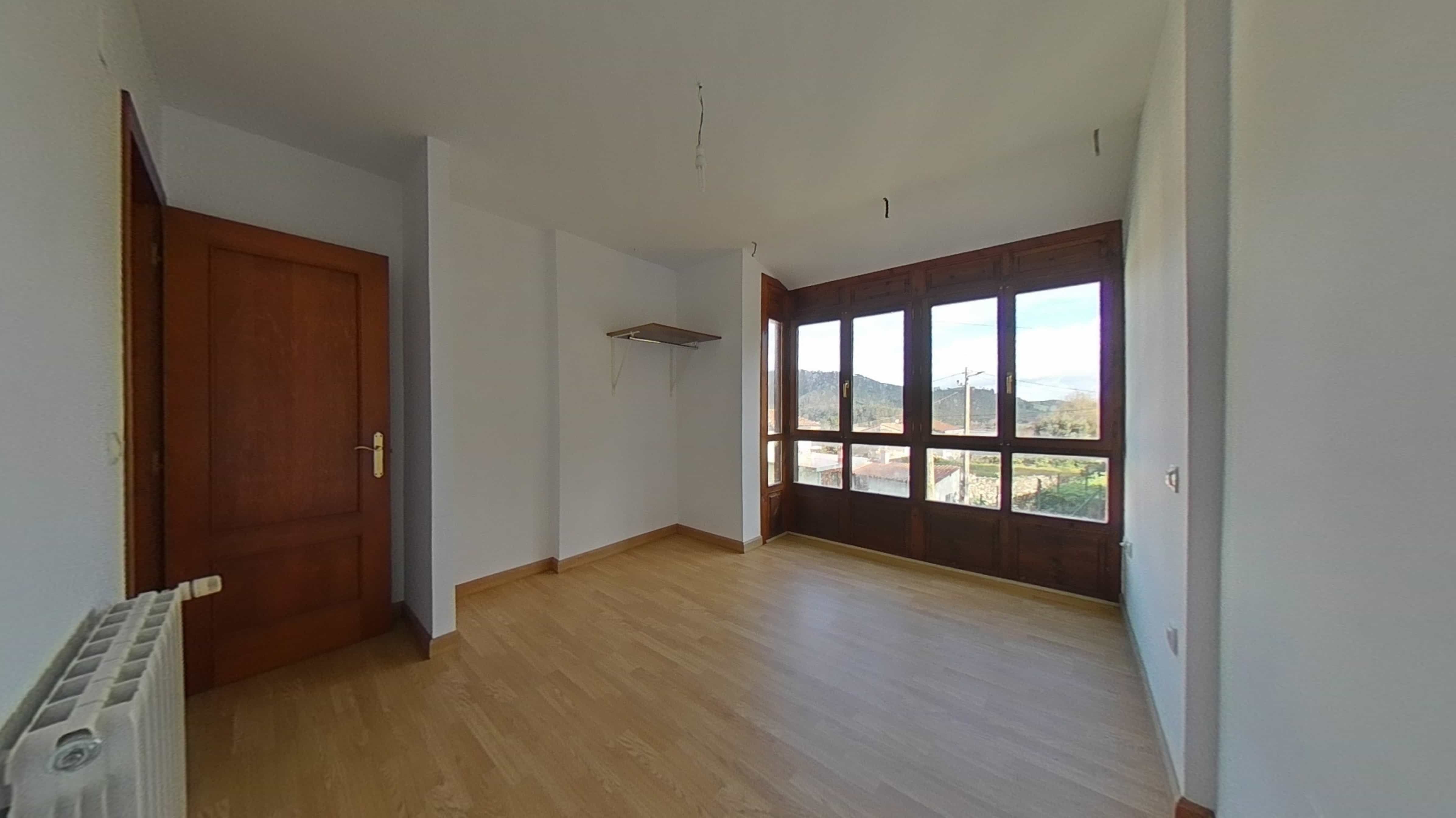 Dormitori de Casa adosada en venda en Val de San Vicente 