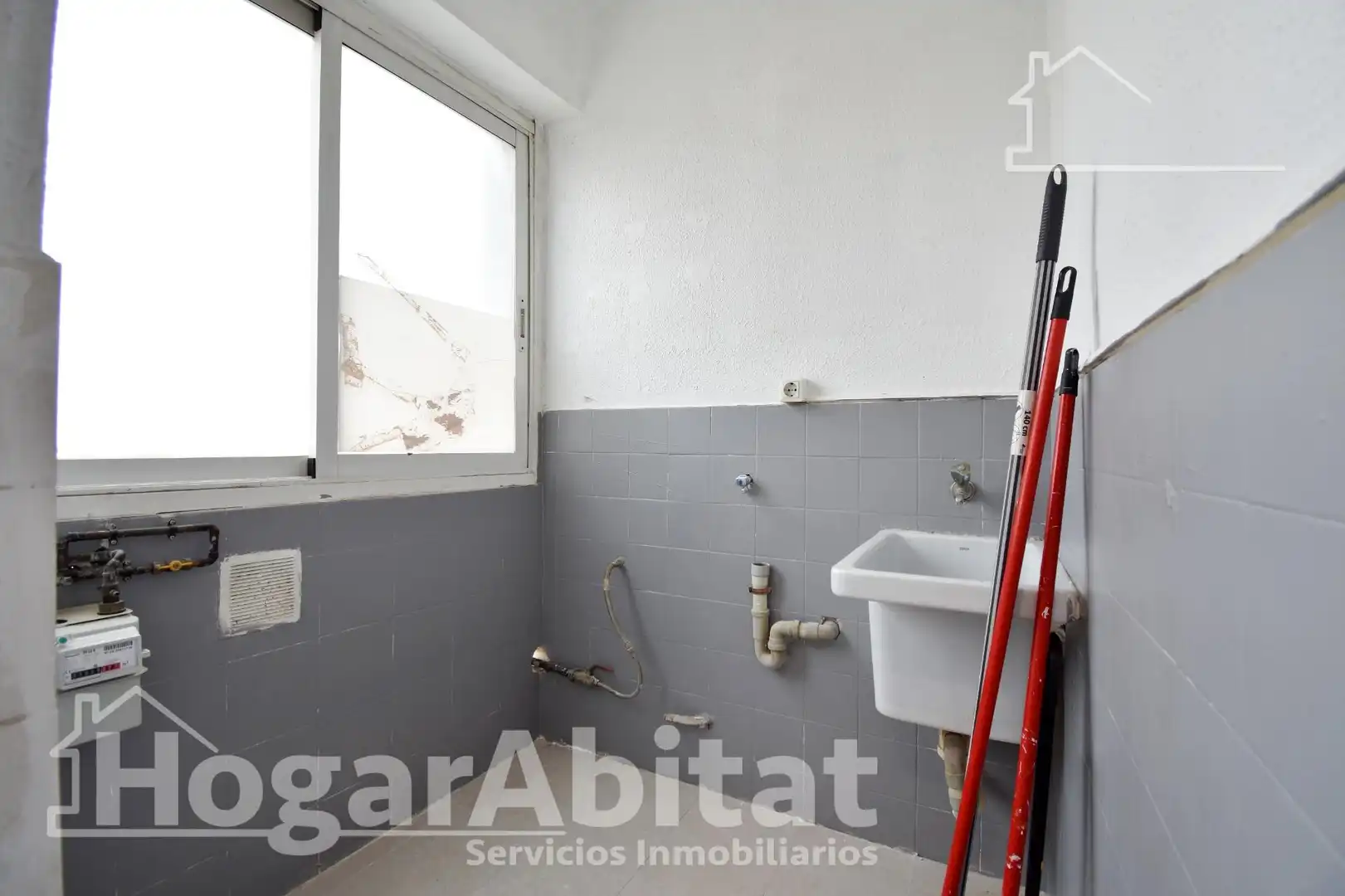 Bathroom of Flat for sale in Dénia  with Air Conditioner, Heating and Terrace