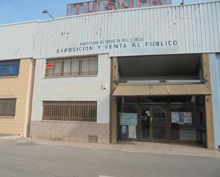 Vista exterior de Nau industrial en venda en Vila-real amb Calefacció i Alarma