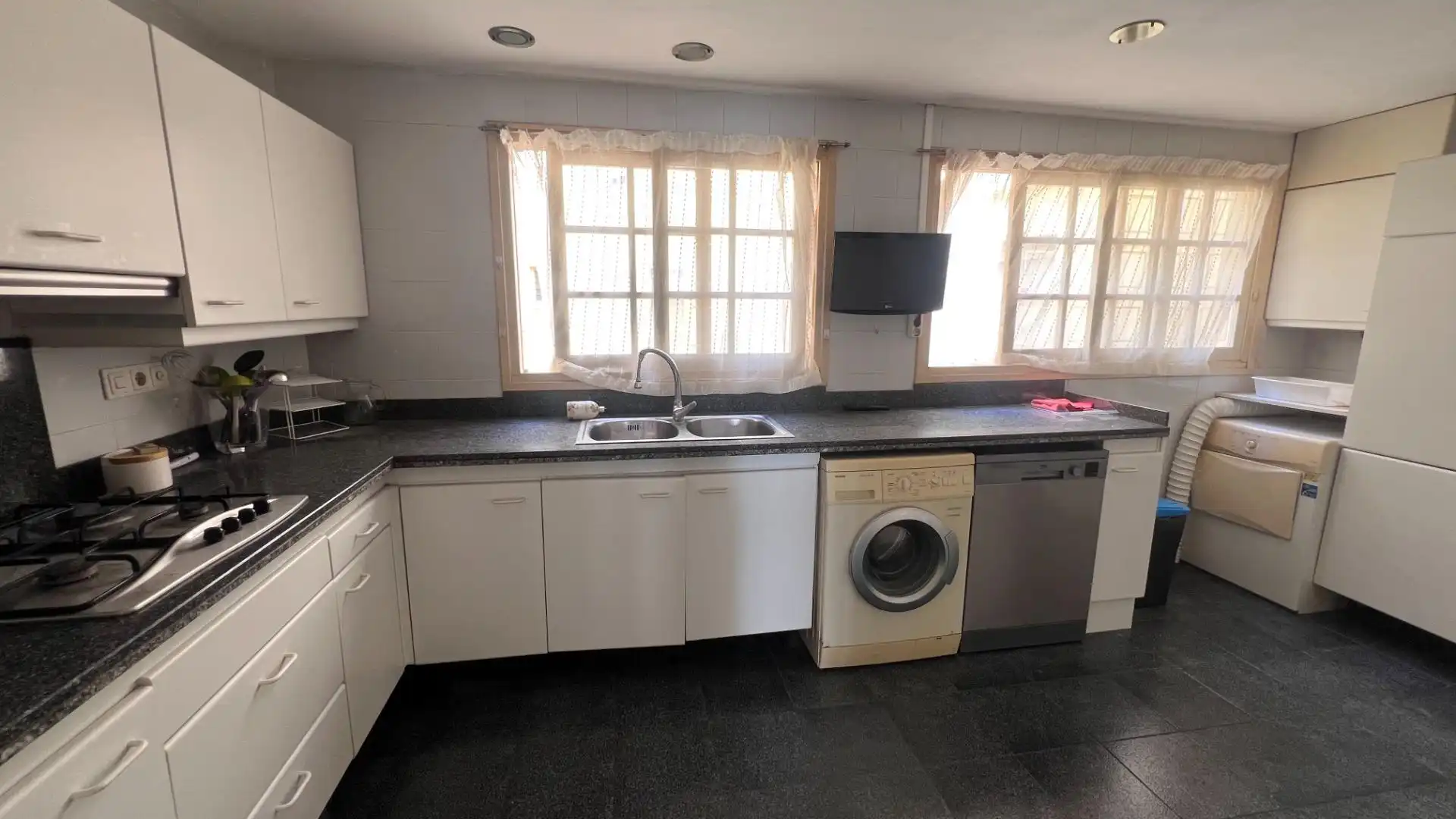 Küche von Wohnung zum Verkauf in Gandia mit Terrasse