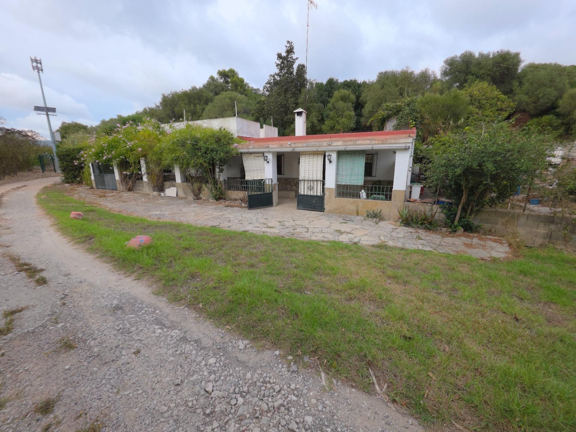 Vista exterior de Finca rústica en venda en Los Barrios