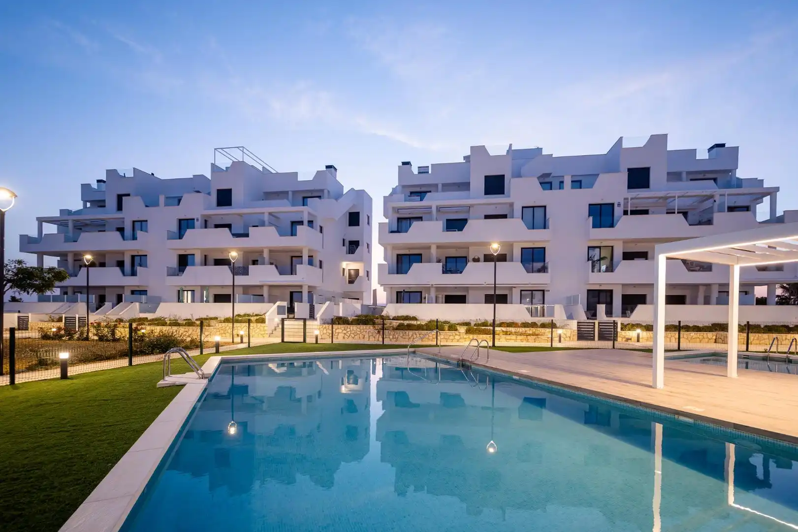 Außenansicht von Wohnungen zum Verkauf in Torre-Pacheco mit Heizung, Privatgarten und Terrasse
