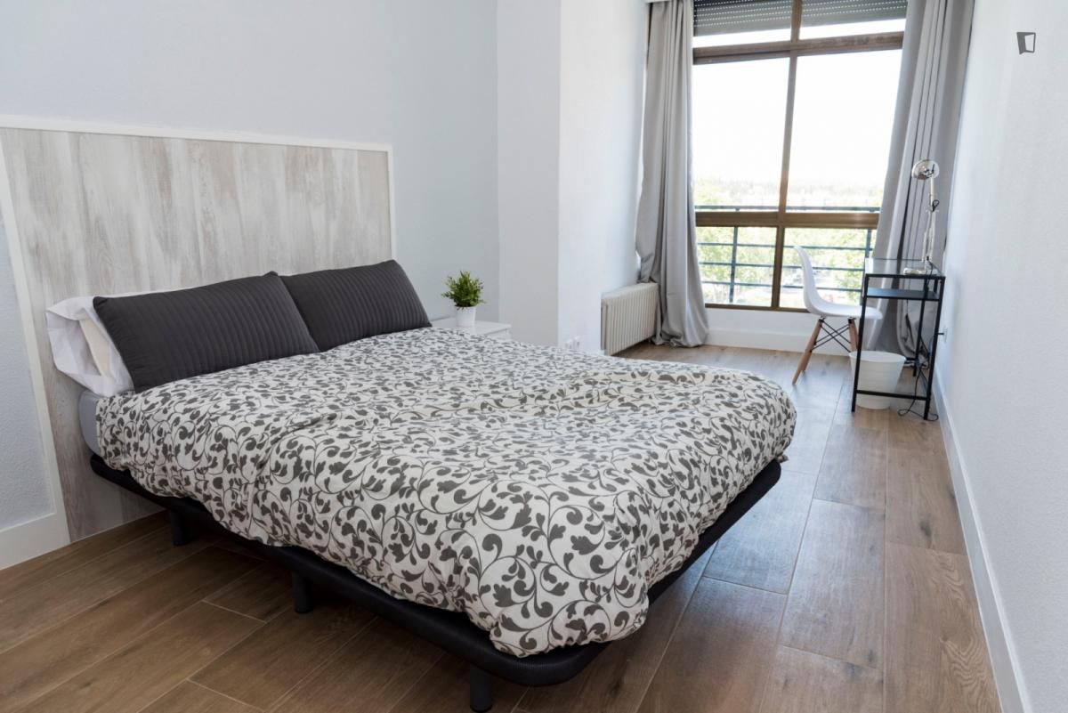 Apartment to share in Imperial