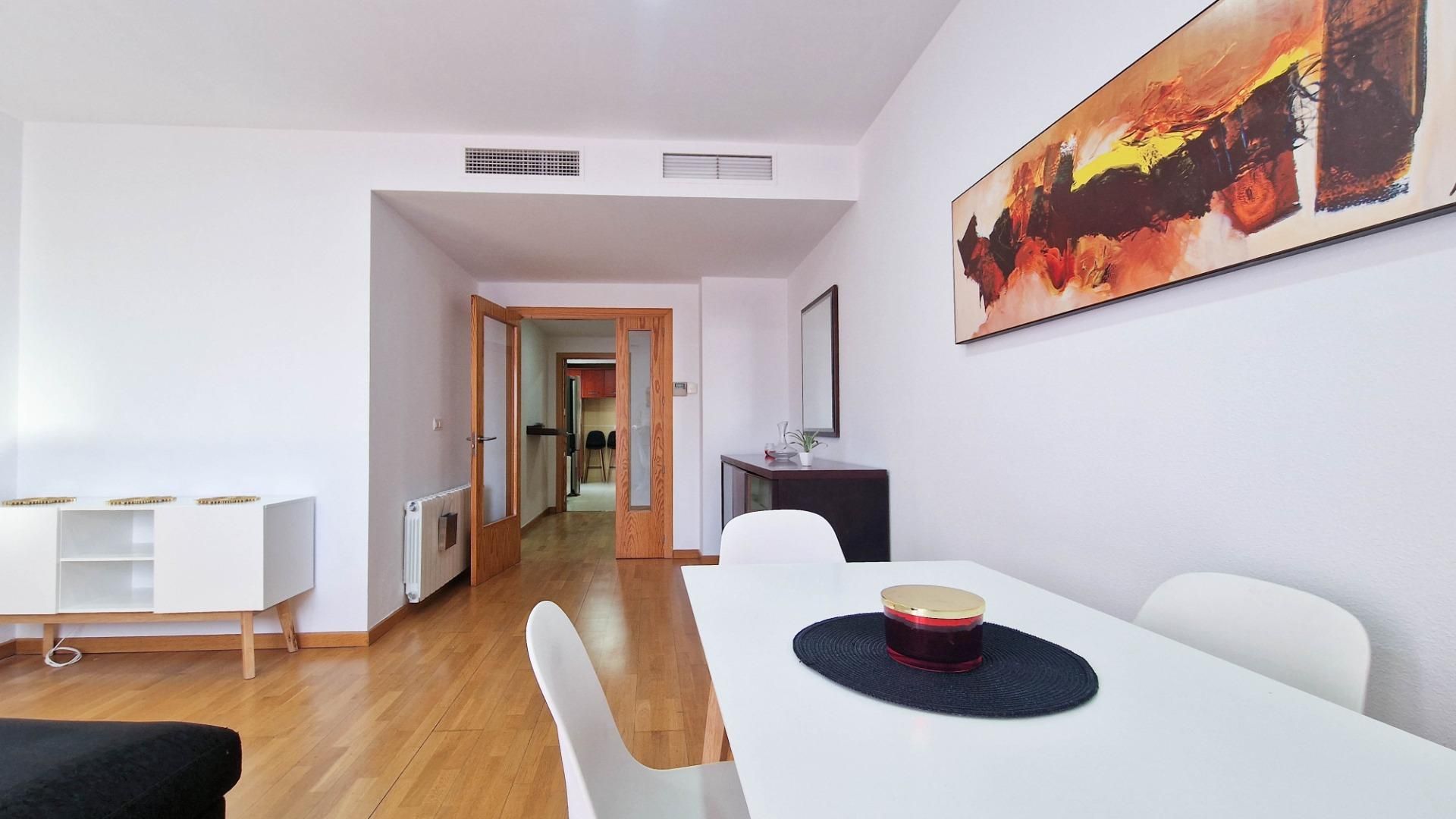 Dining room of Flat to rent in Badajoz Capital  with Air Conditioner and Heating