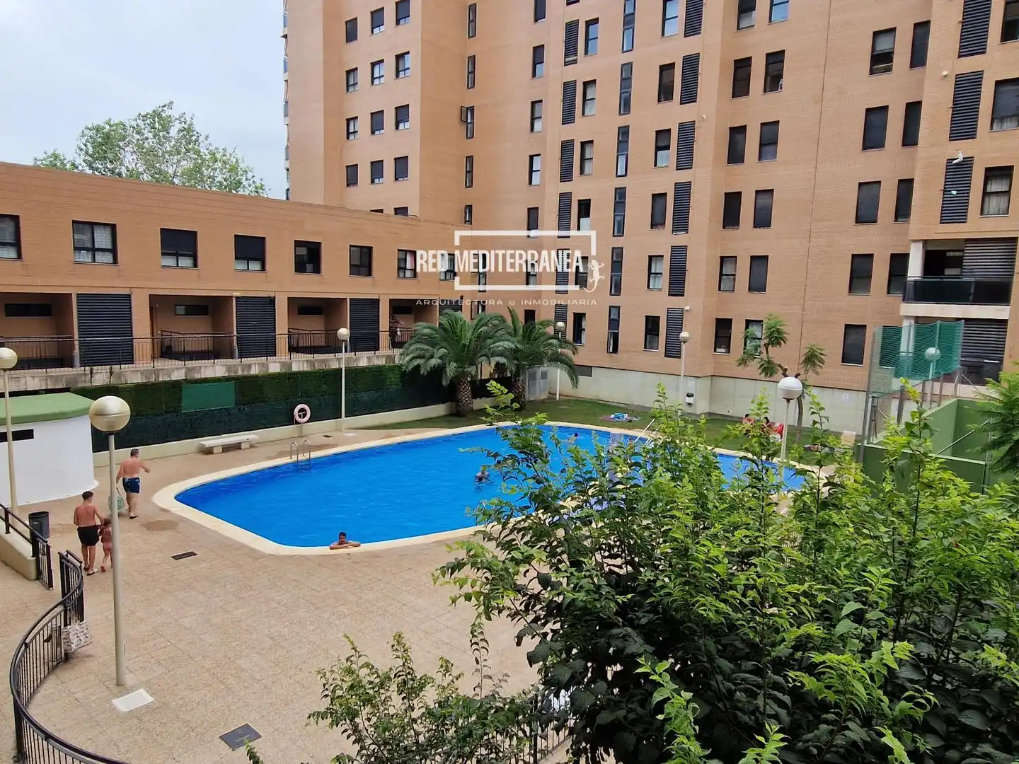 Swimming pool of Flat for sale in Gandia  with Air Conditioner, Heating and Parquet flooring