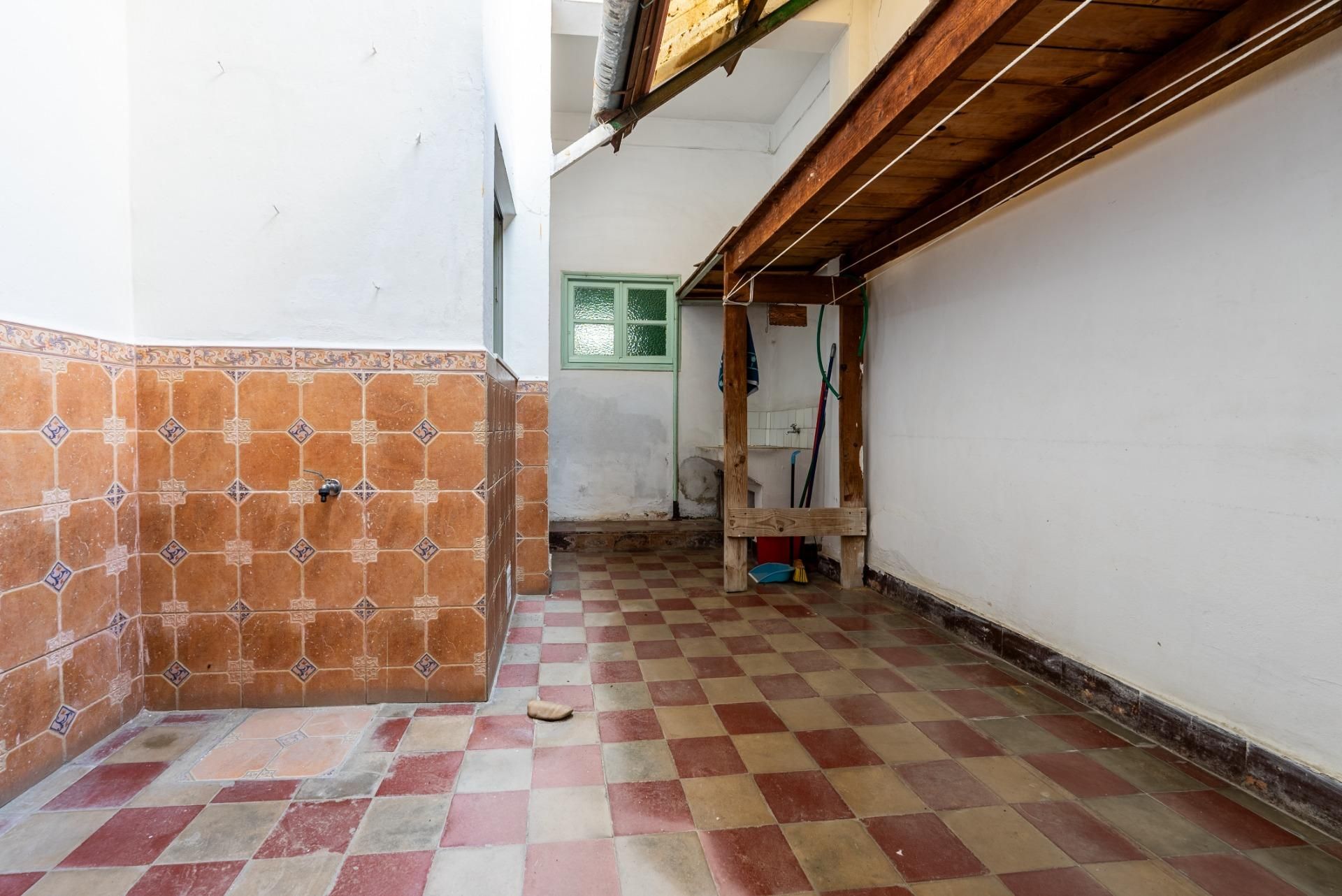 Casa o chalet en venta en  Sevilla Capital con Aire acondicionado y Balcón