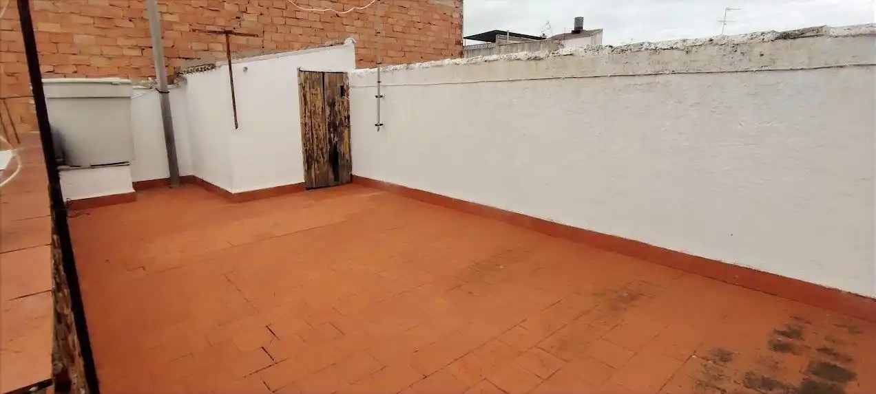 Terrassa de Casa adosada en venda en Linares