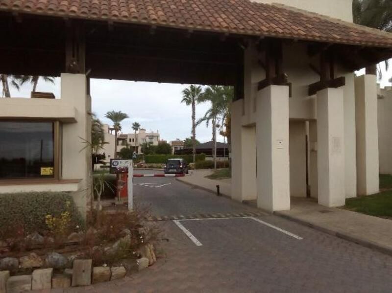 Garage for sale in Darsena, Roda