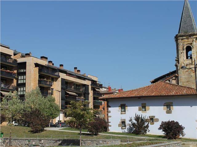 Garaje en Venta en Erguin Kalea, 40 en Arrasate / Mondragón