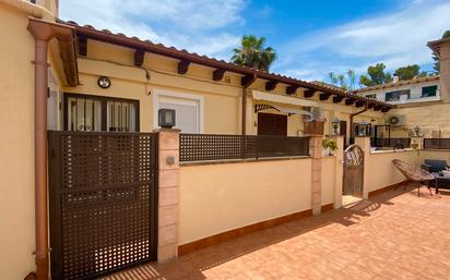 Vista exterior de Casa o xalet en venda en Calvià amb Aire condicionat, Parquet i Terrassa