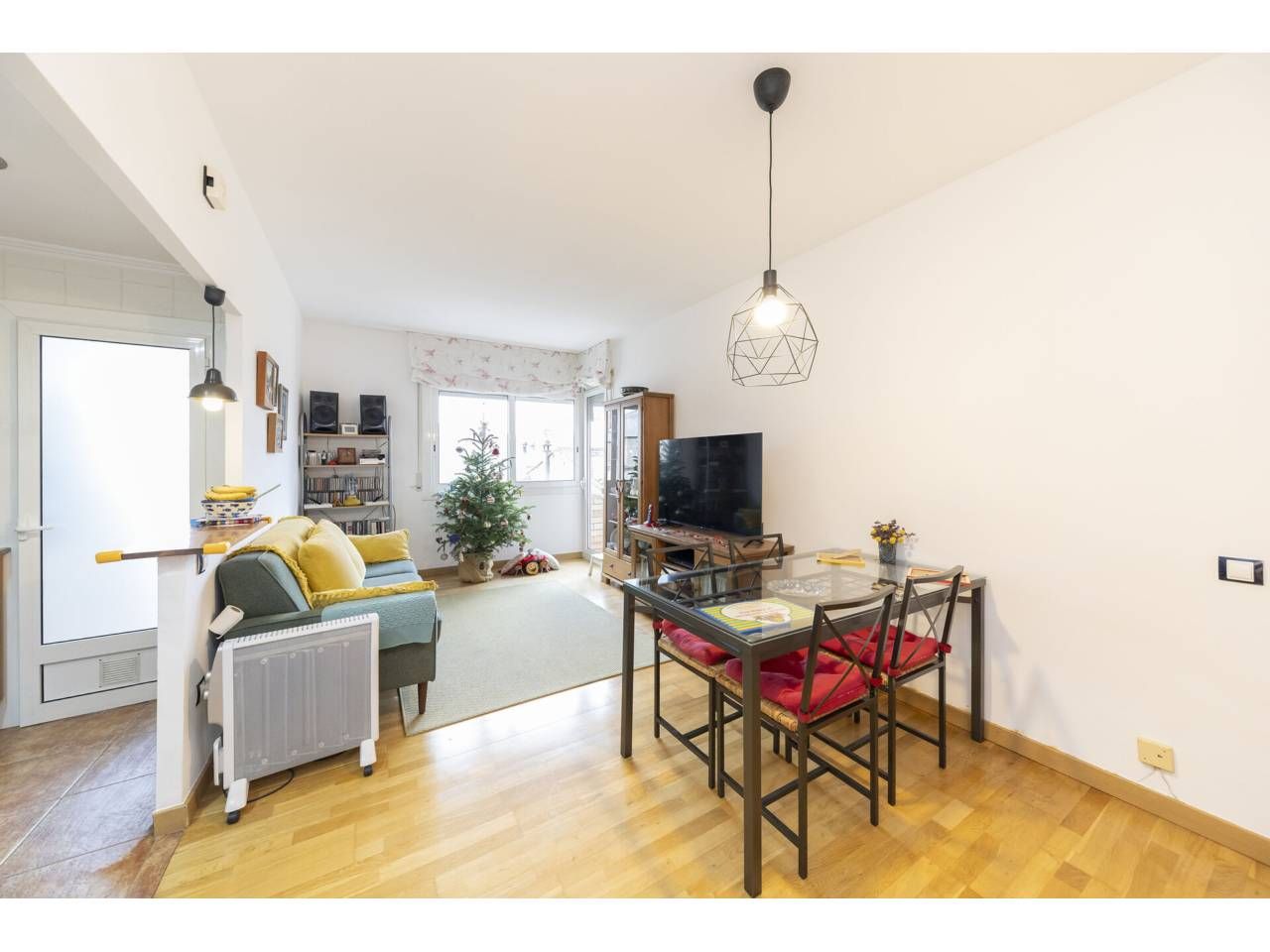 Sala d'estar de Pis en venda en Sabadell amb Parquet i Balcó