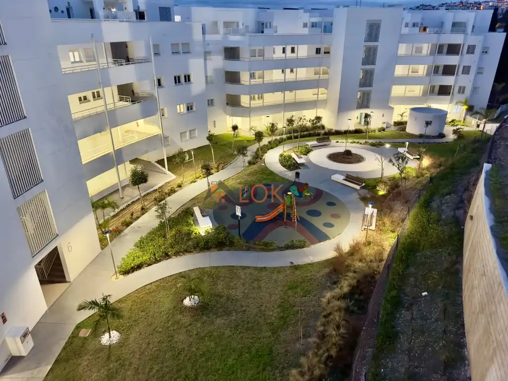 Terraza de Piso en venta en Rincón de la Victoria