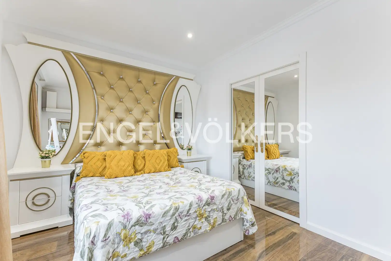 Bedroom of Country homes for sale in Terrassa  with Air Conditioner, Heating and Private garden