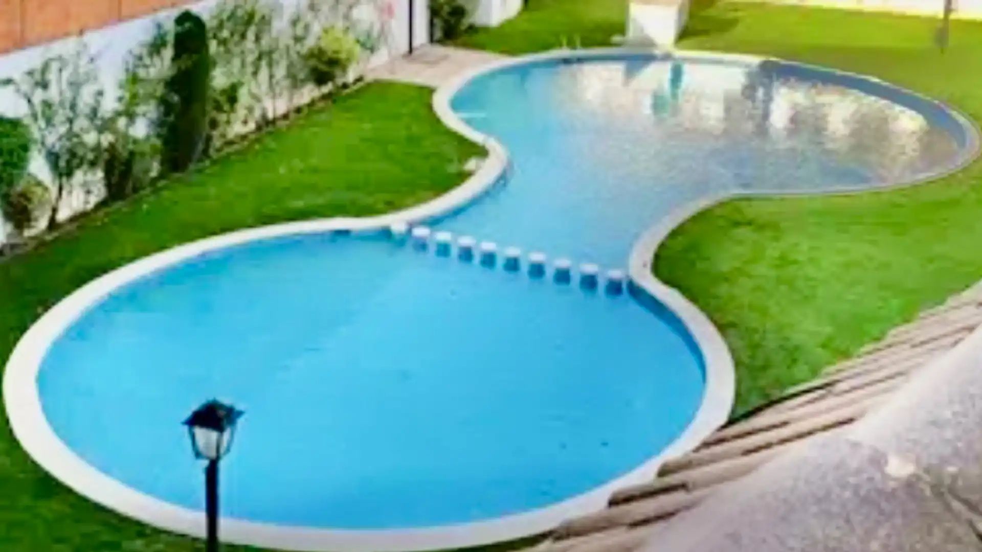 Piscina de Casa o chalet en venta en  Albacete Capital con Aire acondicionado, Calefacción y Jardín privado