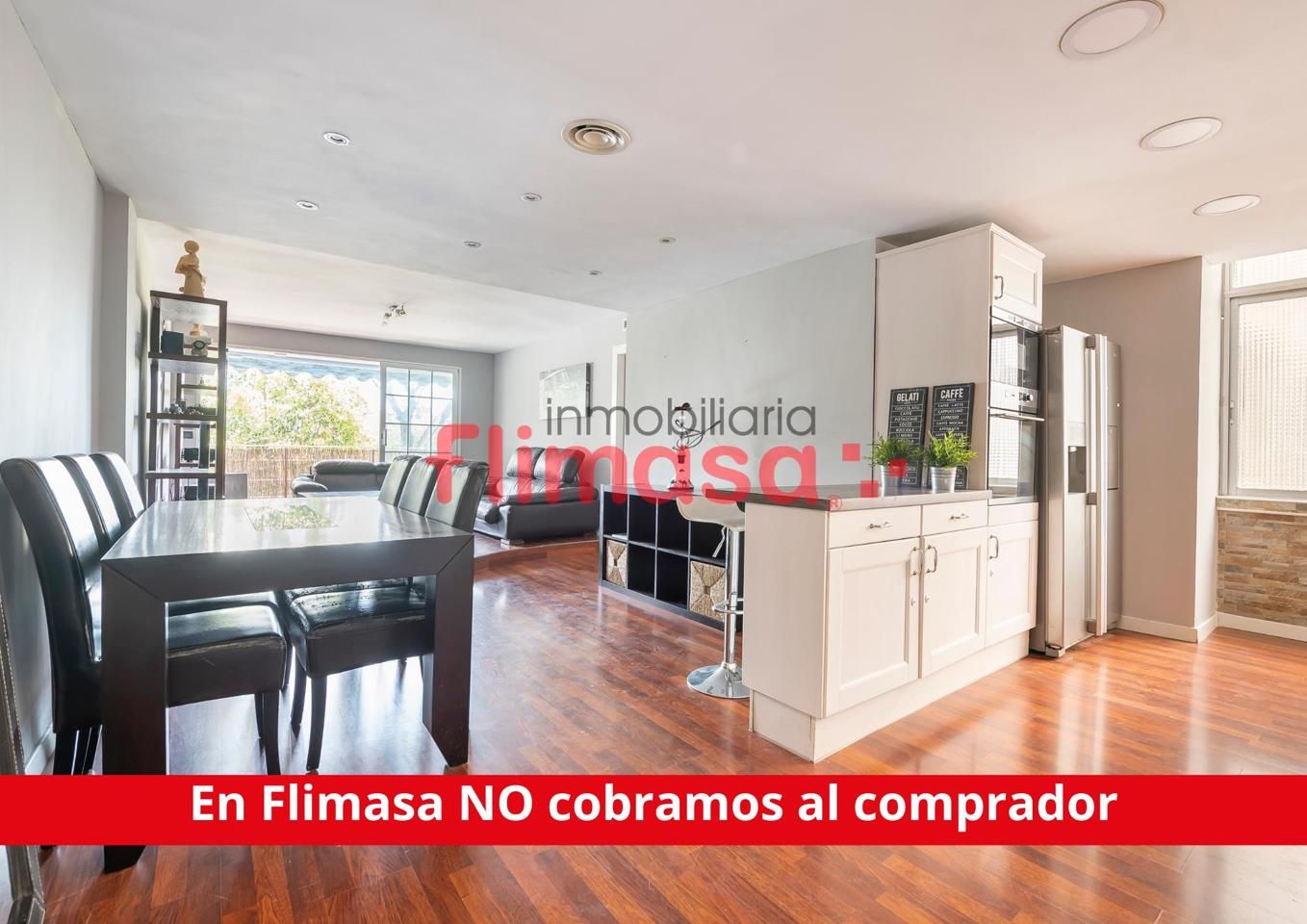 Exterior view of Flat for sale in Móstoles  with Air Conditioner and Terrace