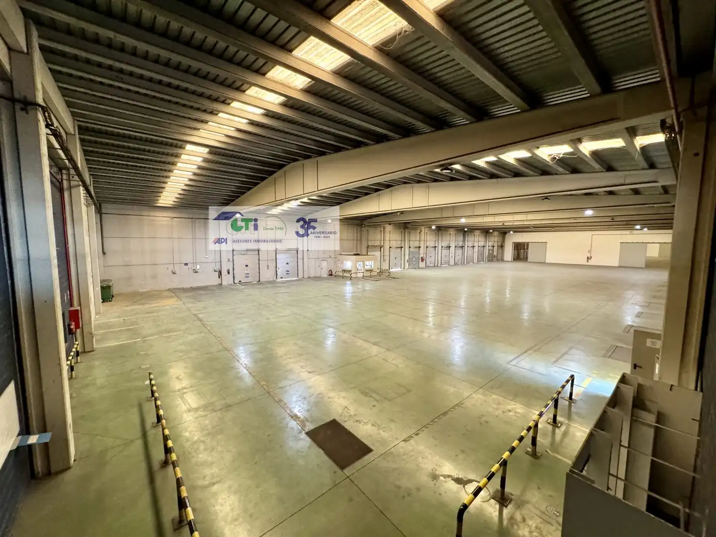 Industrial building to rent in C/ RÍO DE JANEIRO, imagen 38