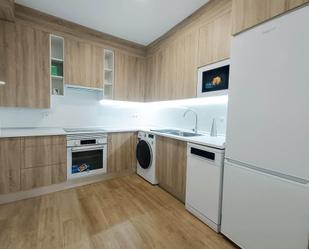 Kitchen of Flat to rent in  Madrid Capital  with Air Conditioner