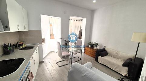 Foto 3 de Piso en venta en Calle Jaime Segarra, Carolinas Bajas, Alicante / Alacant