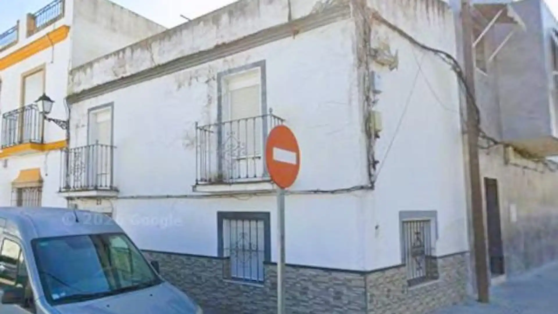 Exterior view of Houses for sale in Lora del Río  with Balcony
