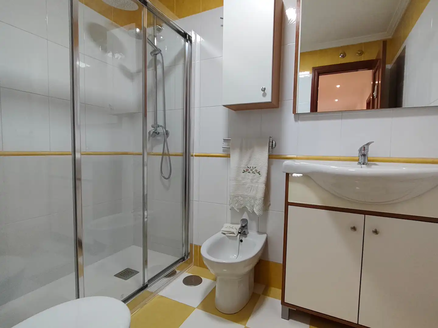 Badezimmer von Dachboden zur Miete in Medina del Campo, Valladolid