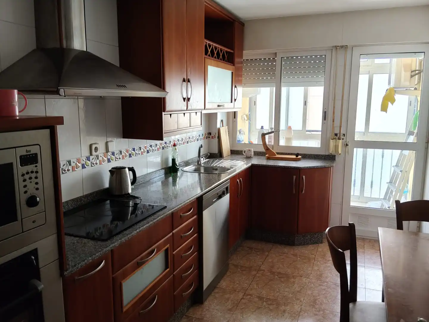 Cocina de Piso de alquiler en Cartagena con Aire acondicionado, Amueblado y Horno
