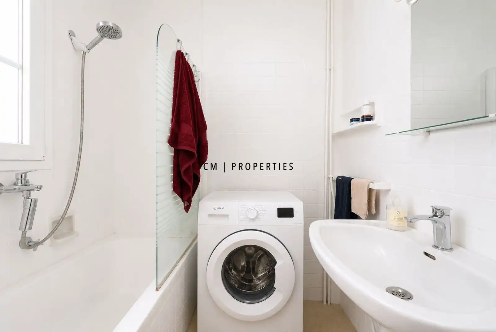 Baño de Piso de alquiler en Valencia con Aire acondicionado, Calefacción y Amueblado