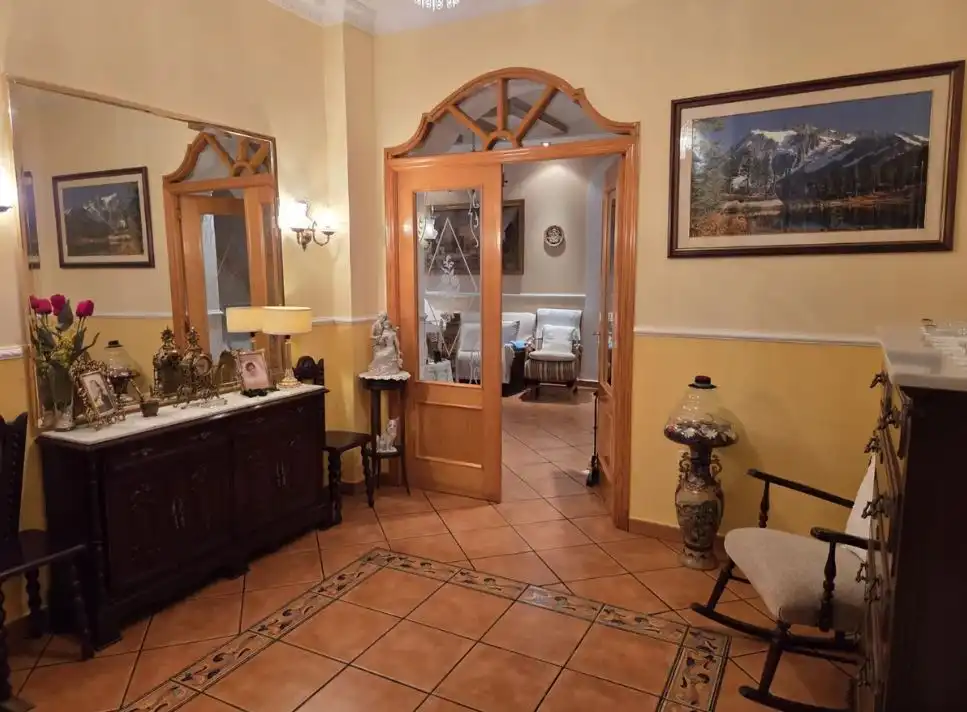 Houses for sale in Polinyà de Xúquer  with Furnished
