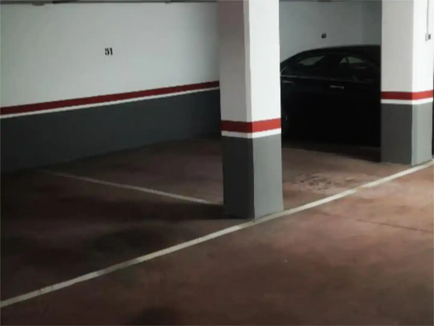 Parkplatz von Garage zum Verkauf in Narón