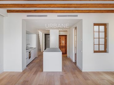 Duplex con balcone in vendita a Pau Clarís