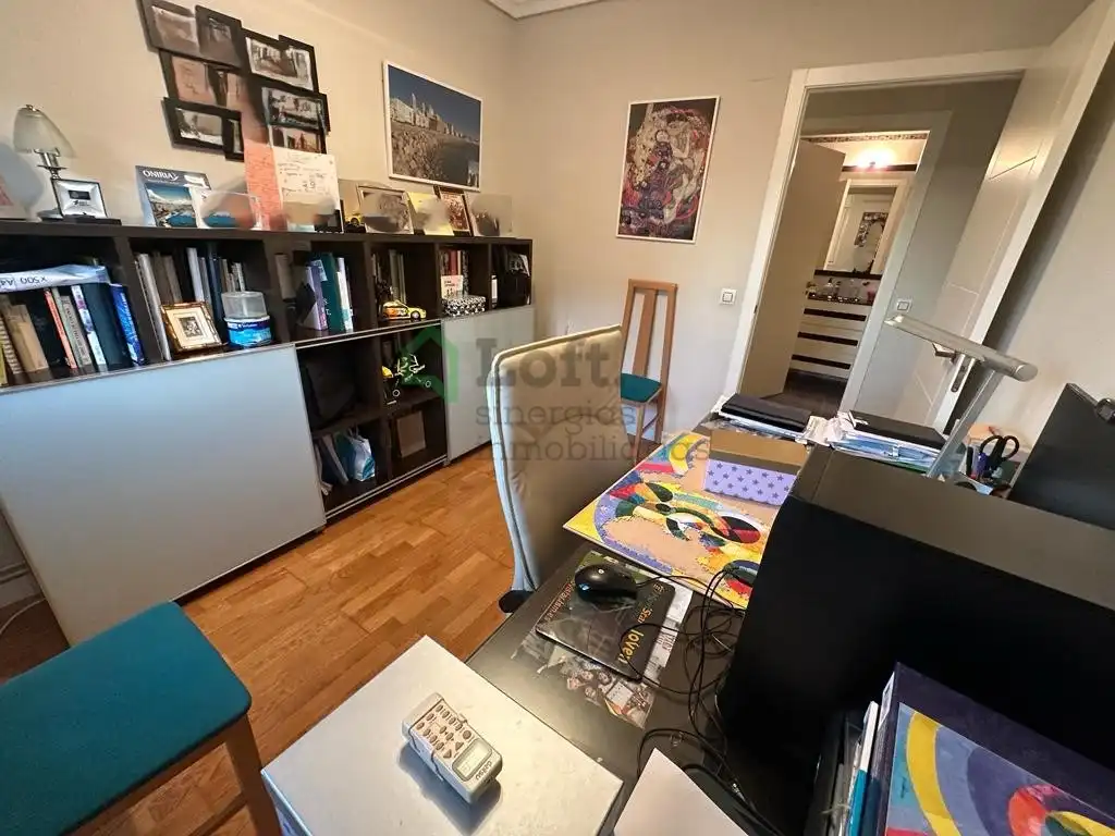 Sala de estar de Piso en venta en Avenida Elvas