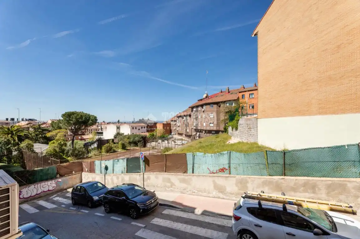 Außenansicht von Wohnung zum Verkauf in Las Rozas de Madrid mit Klimaanlage und Heizung