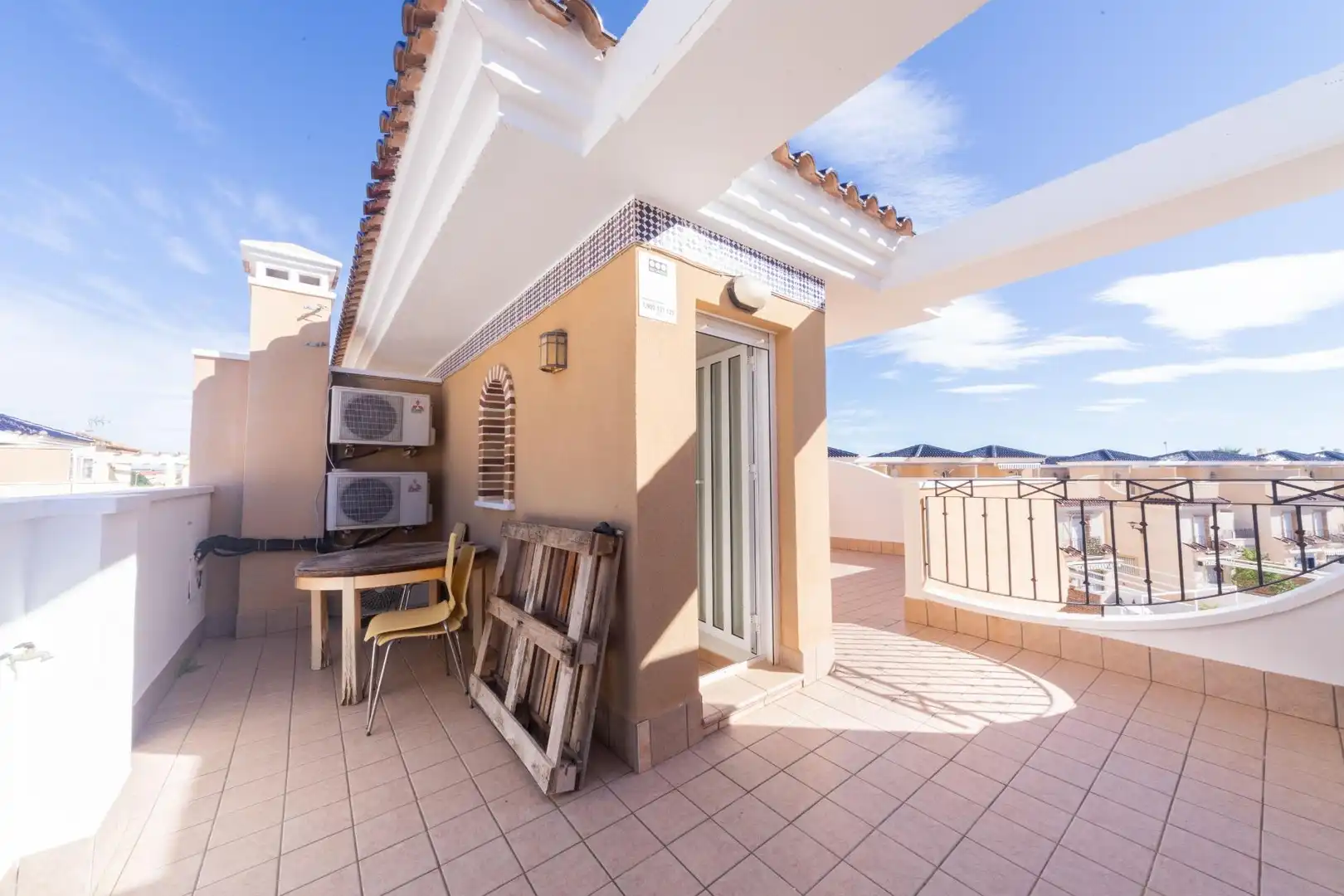 Casa amb terrassa en venda a Avenida de Europa, imagen 43