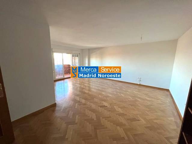 Piso en Alquiler en Avenida España en Casco Antiguo