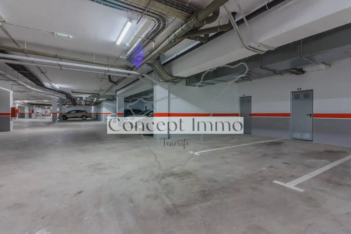 Parking de Planta baja en venta en Granadilla de Abona con Terraza, Trastero y Piscina comunitaria