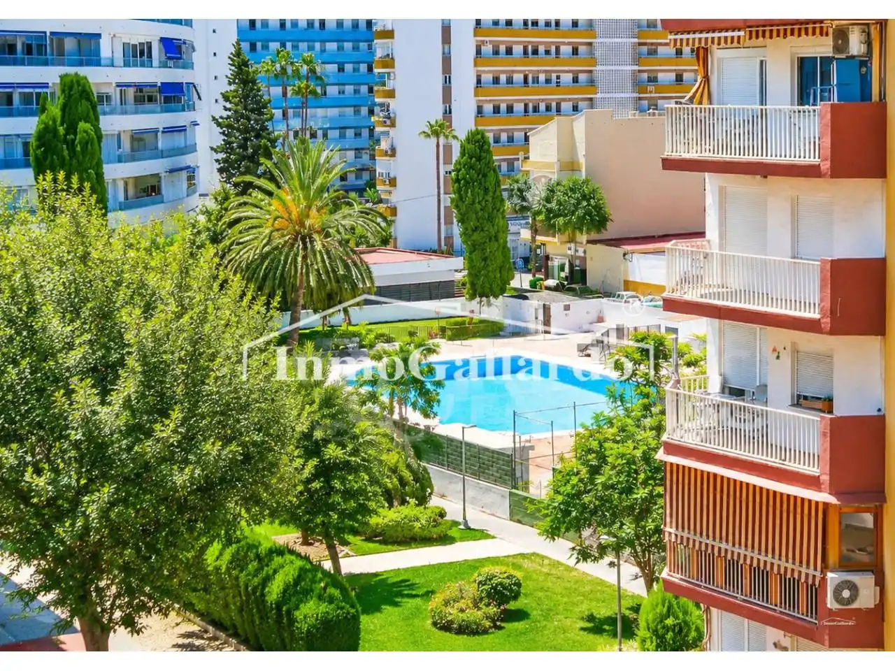 Swimming pool of Flat for sale in Vélez-Málaga  with Heating, Terrace and Community pool