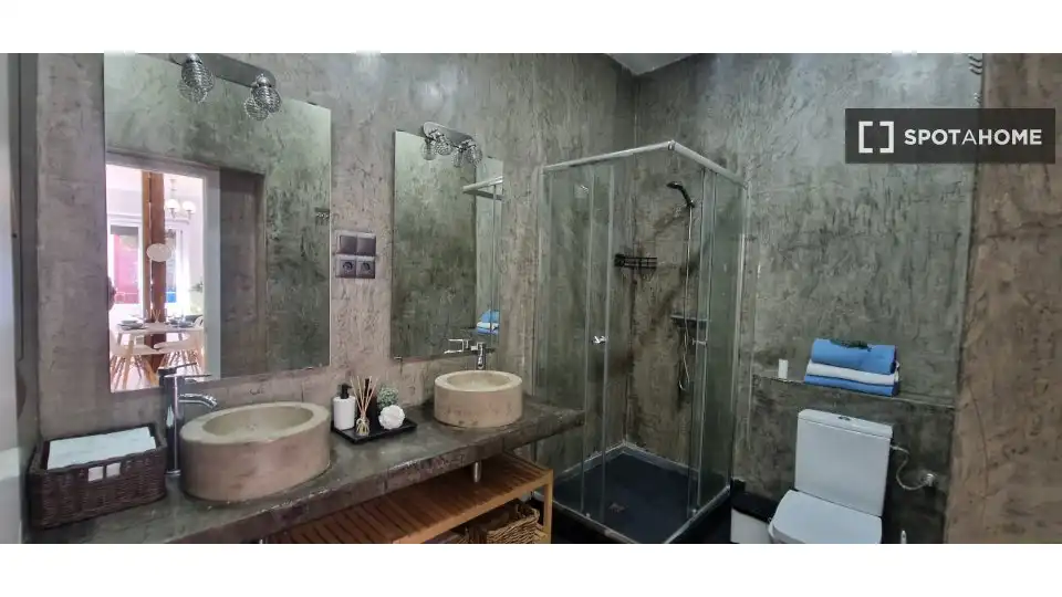 Zimmer in Embajadores - Lavapiés