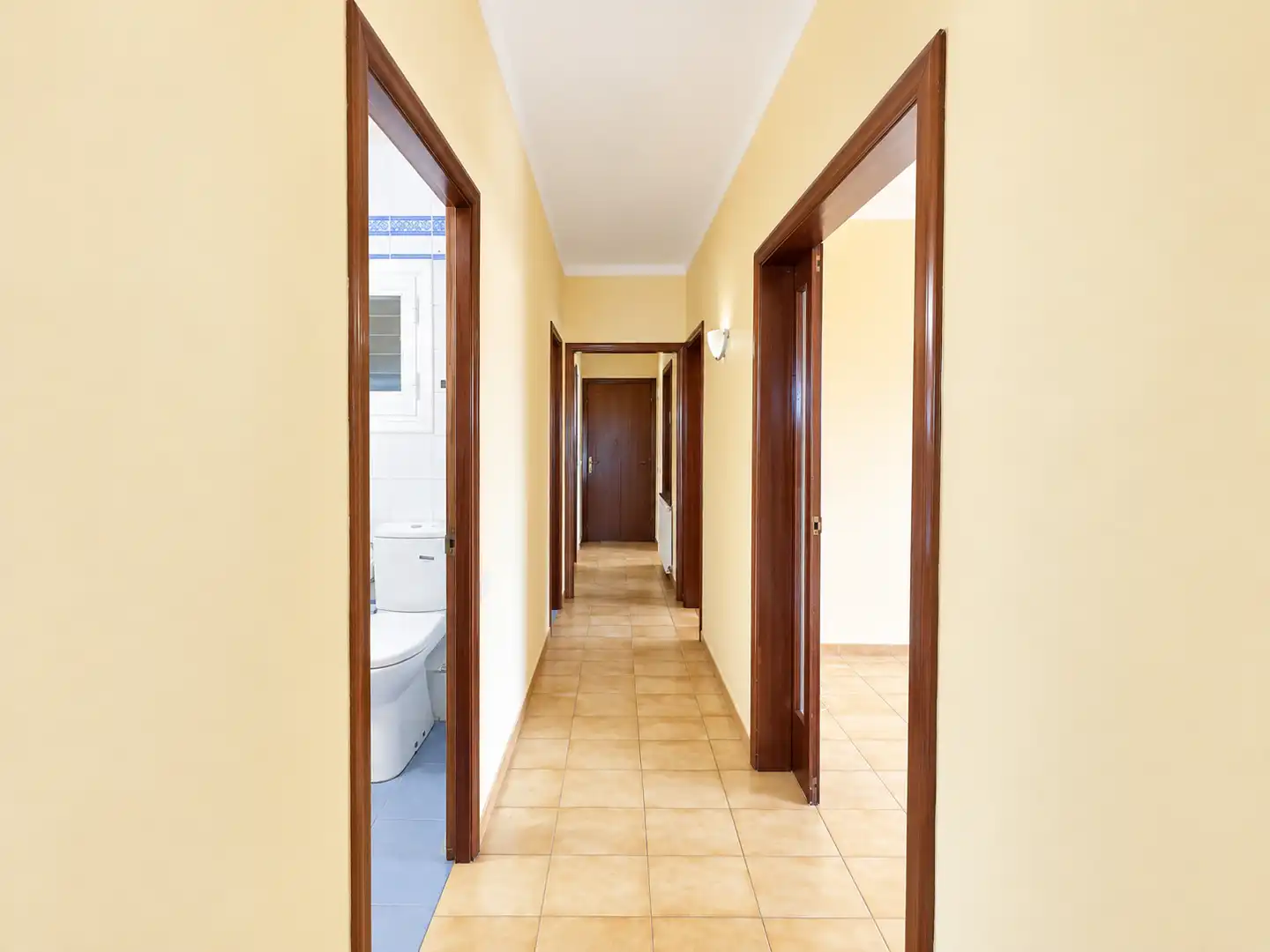 Flat with terrace for sale in Carrer de Josep Aparici, imagen 9