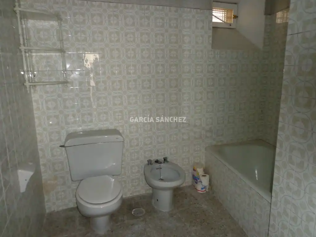 Bany de Casa adosada en venda en A Pobra do Caramiñal amb Balcó