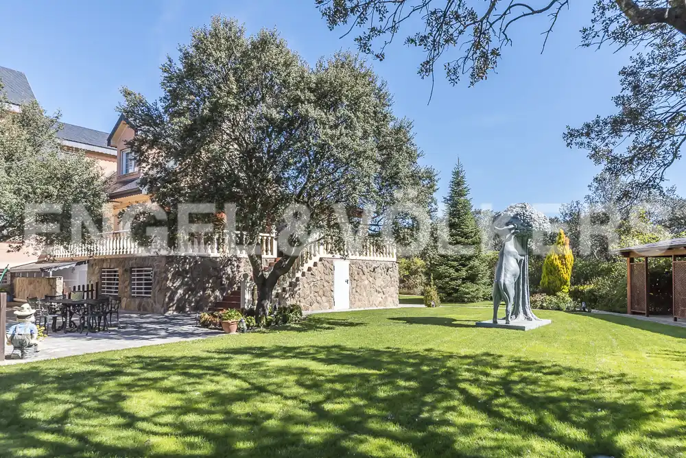 Casa amb piscina en venda a Molino de la Hoz, imagen 3