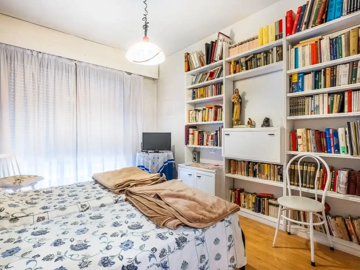 Habitación de Piso en venta en  Madrid Capital con Terraza y Balcón