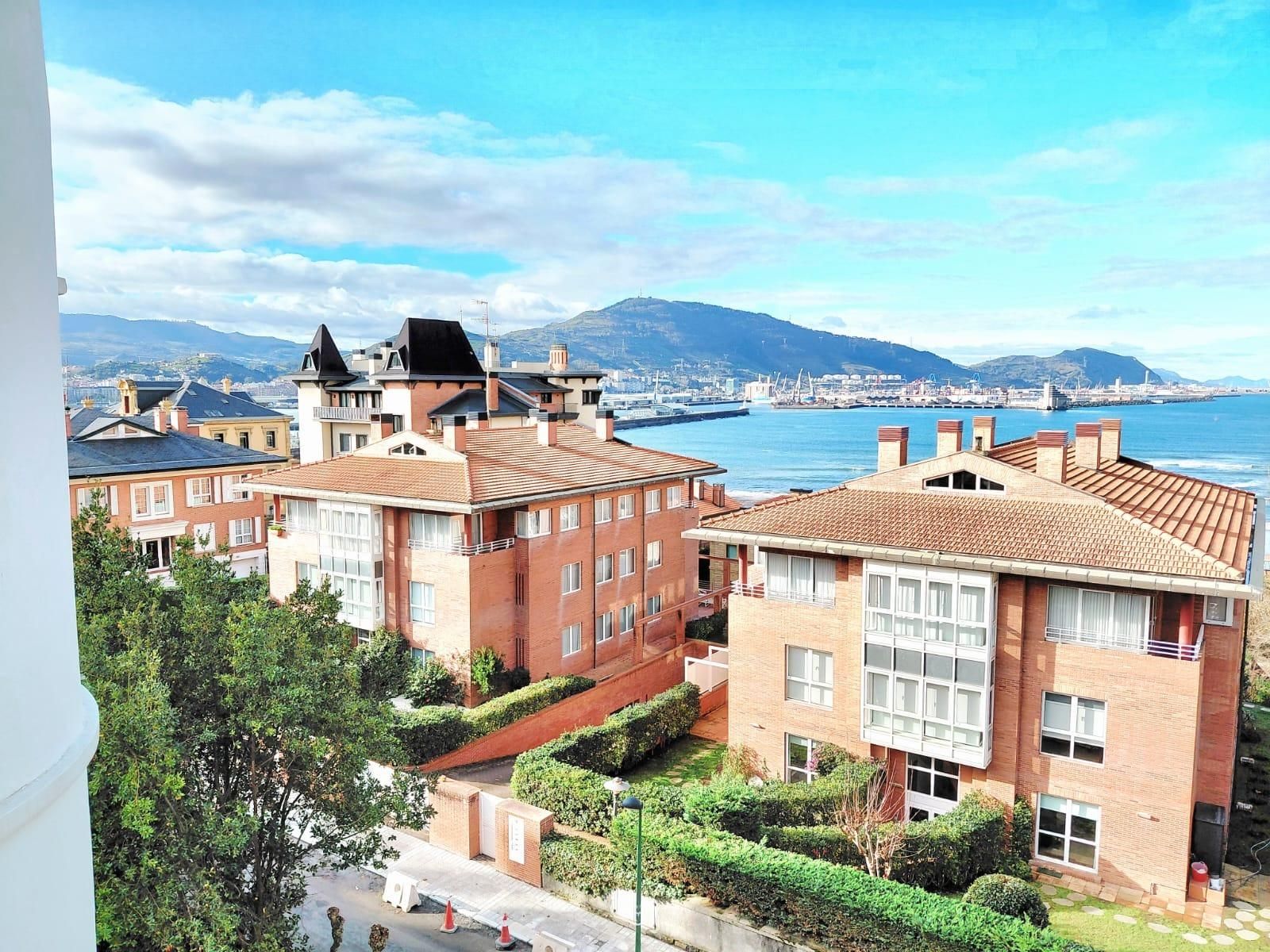 Exterior view of Flat to rent in Getxo   with Heating and Balcony